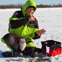 Рыбалка зимой на водоемах Тверской области
